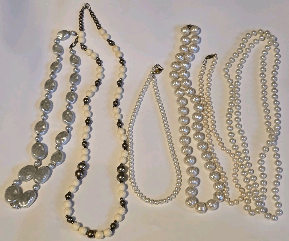 Vintage Faux Pearl Necklace Lot Mixed Styles Statement & Classic Costume Jewelry