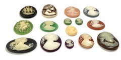 15 Vintage Resin Cameos (West German, Hong Kong, Japan) DIY Jewelry Crafting C82