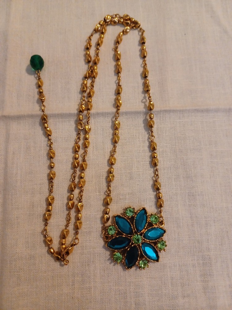 Vintage Marquise and Round Cut Green Cubic Zirconia Pandent with Gold-Tone Chain