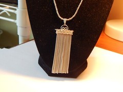 VTG 1950S 1960S DINGLE DANGLE SILVER TONE NECKLACE RHINESTONES FUN