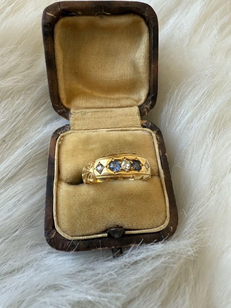 Beautiful Antique Edwardian 18K Gold Sapphire Diamond Ring Hallmarked Sz 5