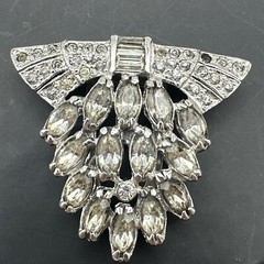 Classic 1930s Art Deco Dress Clip #802