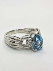 925 Sterling Silver London Blue Topaz and Diamond Vintage Ring Estate Jewelry