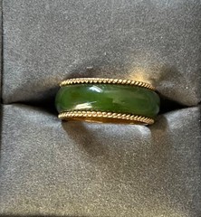 Vintage 14k Solid Gold Eternity Jade Band Size 5-1/4 , Never Worn. 3.65g