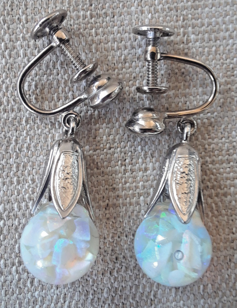 Vintage .925 Silver Opalite Floating Opal Chips In Glass Screw Back Earrings