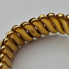 Vintage Marathon Heart Sweetheart Expansion Bracelet Gold Floral Etched
