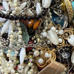 Vtg Craft Jewelry Lot Over 5 LBS Repurpose Beads Gemstones Harvest AB 6/26 CL
