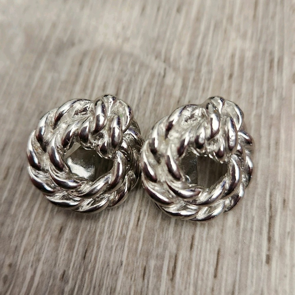 Vintage Monet Silver Tone Knotted Rope Clip-on Earrings Round Wreath