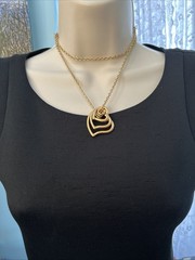 Avon Triple Heart Pendant Gold Tone 30″ Chain Necklace Graduated Open Hearts