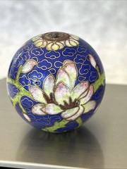 Lot Of 2 Vintage Large Chinese Cloisonne Enamel Focal Bead with Flowers 1 1/2”