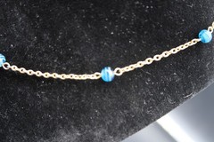 Vtg Gold Tone Chain Station Necklace w/ Blue White Swirl Bead Accents 16″