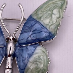 Butterfly Pin Brooch Silver Tone Green & Blue Enamel Jewelry No Brand B9C