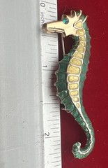 Vintage AAI Sea Horse Brooch Silver Tone Metal Green Yellow Enamel 2 1/4”