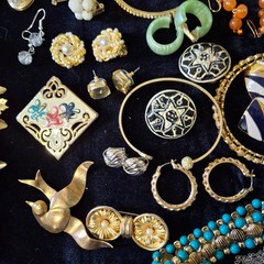 Vintage Jewelry Lot All Wearable 71 Pieces