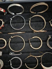 Vintage To Now Quality Earrings Lot Gold & Silver Tone HOOPS pierced NO JUNK 20