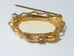 VTG Colored Scrimshaw Brooch: “JJJ 1/20 12KGF”, Butterfly, Flower, Gold Trim