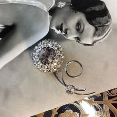 Vintage Rhinestone Flower Brooch – Smoky Gray Center – Clear Stones – 2.25”