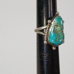 Vintage Estate BLUE TURQUOISE Stone Silver Tone Ring Size 5.25