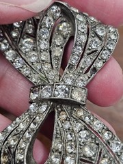 Vintage 1930s Art Deco Pot Metal Rhinestone Bow Brooch Pin Unsigned Beauty⁹