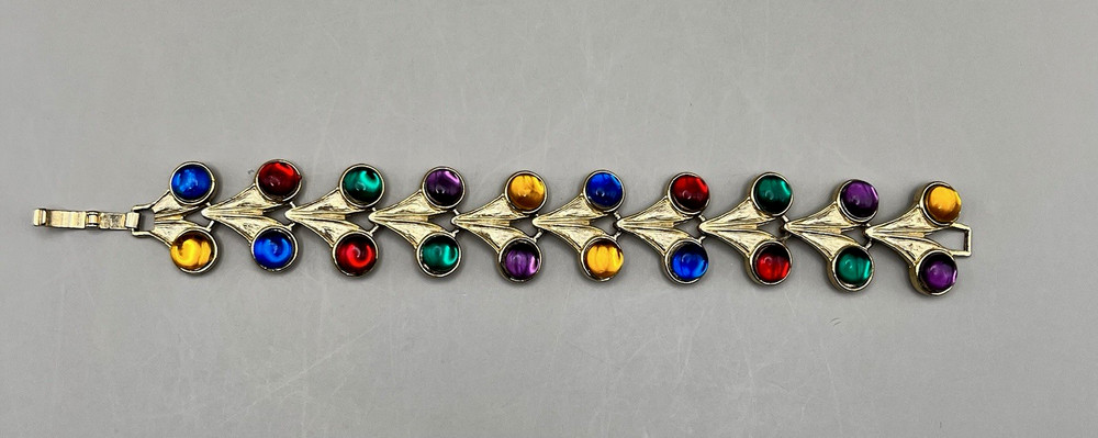 Vintage 1990s Gold Tone Bracelet Colorful Cabochons Gripoix Style Jewelry