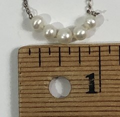 Avon Necklace Sterling Silver 925 Graduated Pearl – 18 inch Length