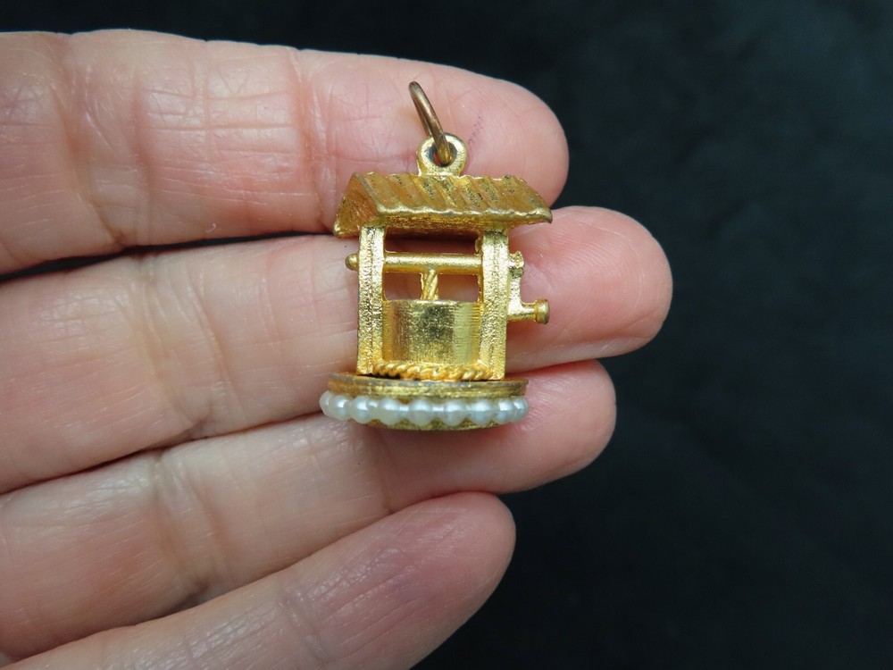 Vintage 1950’s Gorgeous Wishing Well Charm w/Seed Pearls
