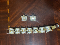 Charel White Molded Lucite Bracelet & Clip On Earrings Set Vintage 1950s/1960s