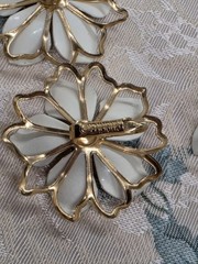 Emmons MCM Demi-Parure White Camilla Gold Tone Brooch & Clip Earrings Set Signed
