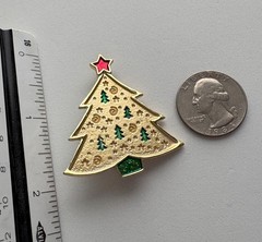 VINTAGE CHRISTMAS TREE PIN BROOCH ENAMEL GOLD EMBOSSED RARE NOVELTY MCM HTF 54