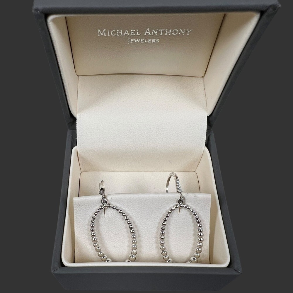 Vintage Michael Anthony .925 Sterling Silver Oval Shaped Earings w/ Original Box