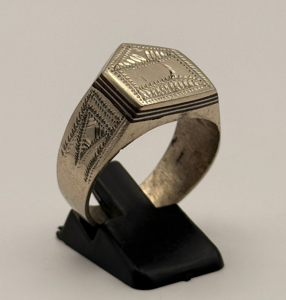 Rare Amazigh Berber Handmade Antique Ring – Authentic Moroccan Tuareg Jewelry!