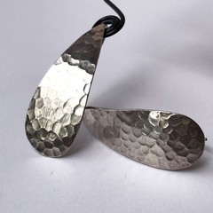 Vintage 925 Sterling Silver Teardrop Hammered Drop Earrings 4.5 cm