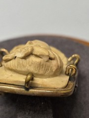 Rare Antique Lava Stone Cameo Left Facing Goddess 7/8″ Brooch Pin 4.4g Italia