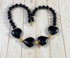 14k Yellow Gold Black Onyx Hearts Necklace Beaded 15.5 inches Vintage