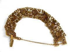 VTG Goldette NY Filigree Link Bracelet w/Cameo/Stone Accents 7″ X 3/4″ EUC