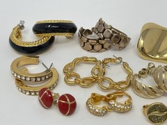 Vintage 80s 90s Bold Estate Mixed Costume Earring Lot (10) Gold Tone Enamel