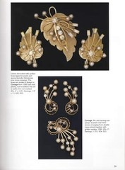 Vintage Emmons Costume Jewelry Fashion Magic Collector Guide pre Sarah Coventry