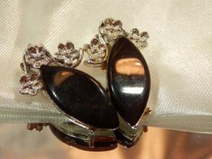 Vintage 1960’s Silver Tone Deep Black Moonglow Mourning Clip on Earrings 595ag9