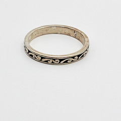 Shube Sterling Silver Scrolled Stackable Band Ring ~ Size 9