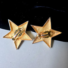 Vintage PEP Erwin Pearl Gold Tone Hammered Stars Earrings Clip On