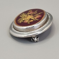 Vintage Dried Flower Brooch Brown Oval Silver Tone Resin 1 3/8″