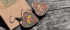 Beautiful vintage style heart earrings with flowers and birds. simple boho heart