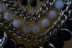 A6#214X NECKLACE SILVER TONE CHANDLIER BLACK & OFF WHITE DANGLESIGN NY
