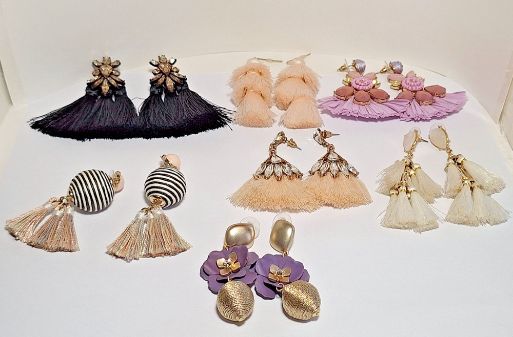 Lot of 5 Pairs Vintage Unbranded & 2 Branded Tassel Fashion Pierced Earrings