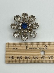 Vintage 1950’s rhinestone brooch/pin #202