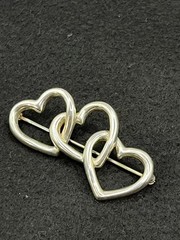 Tiffany & Co Triple Heart Brooch Pin Sterling Silver 925 Open Heart Design 1984