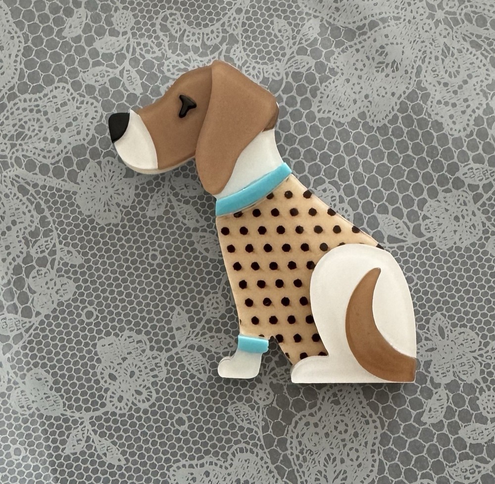 Dog vintage style acrylic brooch pin