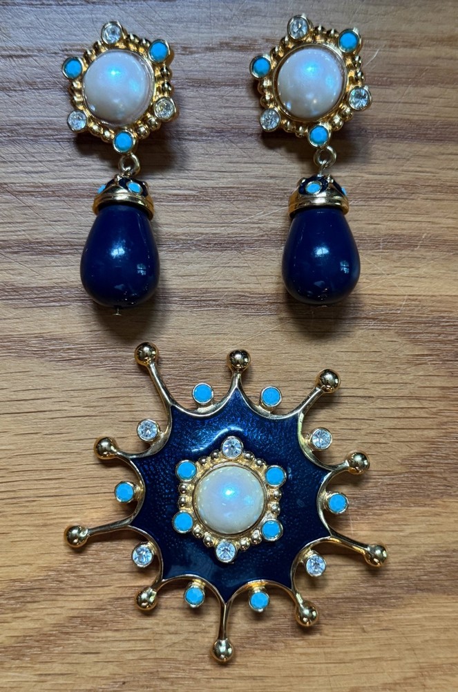 Jose Barrera Faux Pearl, Crystal & Resin Brooch/Pendant&Earrings BLUE