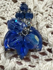 HUGE Vtg Unsigned Juliana D&E Sapphire Blue Rhinestone Brooch Earrings Set 2.3″
