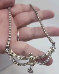 Vintage Mid Century Rhinestone Ornate Choker Necklace W/Rhinestone Flower 16.5″